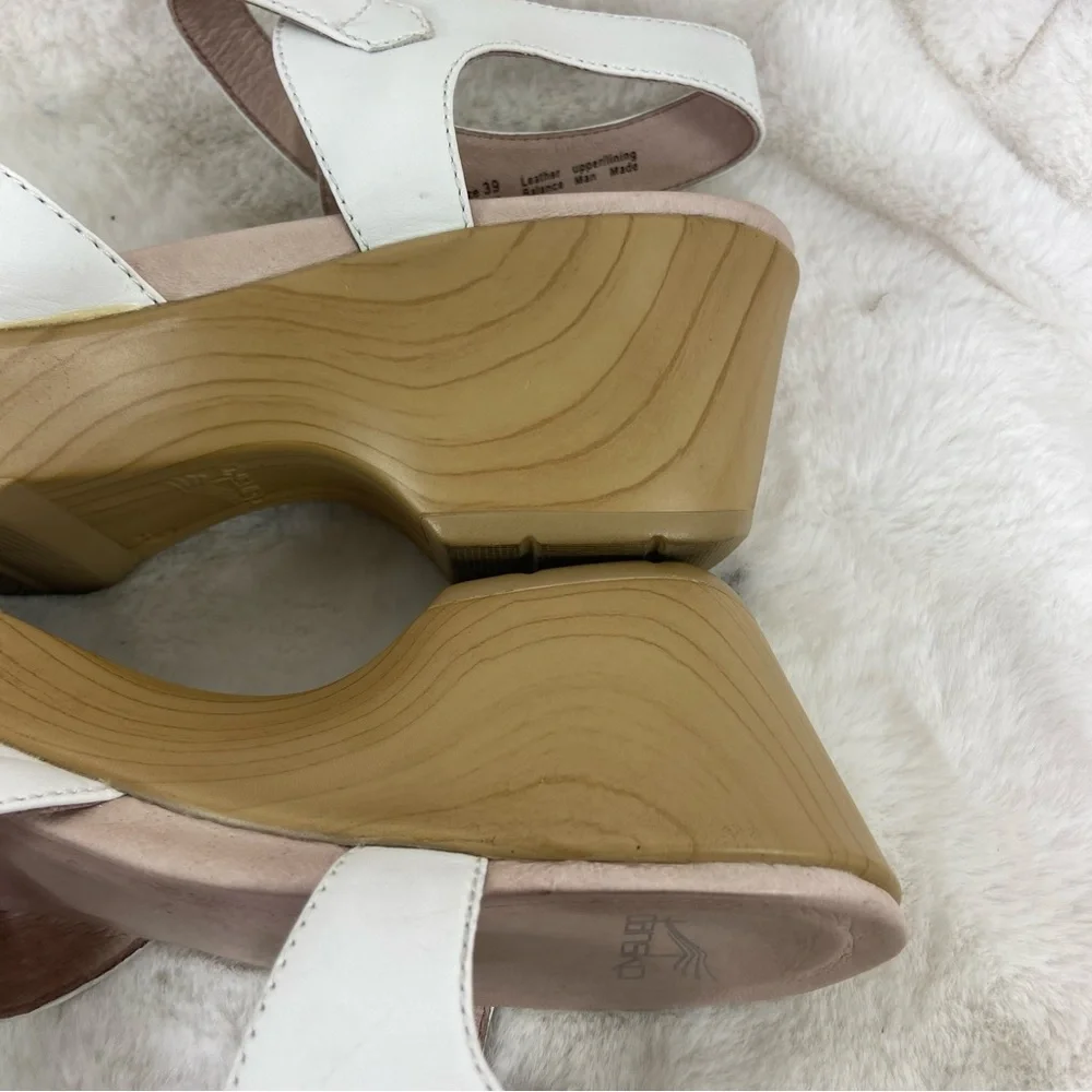 Dansko White June Leather Sandal size 39/8.5/9. - Picture 12 of 15